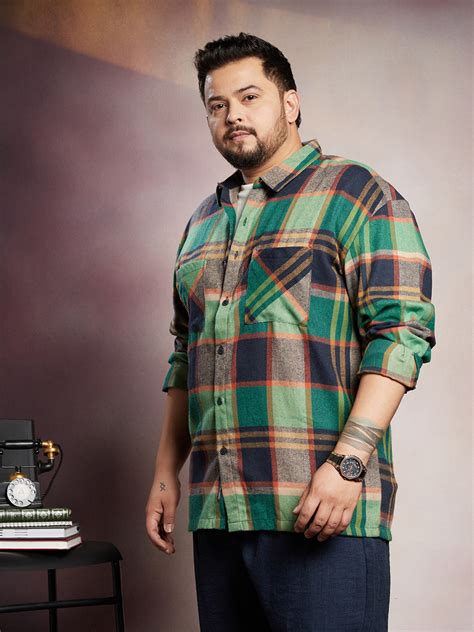 Instafab Plus Men's Jungle Green & Navy Blue Plaid-Check Utility Shacket