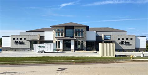 Leet Eye Care - Blattner Steel