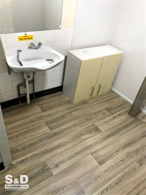 Non Skid Bathroom Flooring – Clsa Flooring Guide