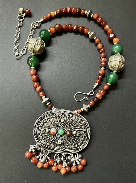 Middle Eastern ancient old Yemeni filigree carnelian Cabochon Necklace ...