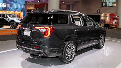 2020 GMC Acadia AT4 4dr SUV AWD