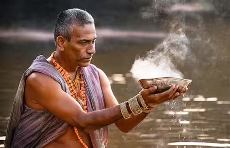 Pitru Paksha 2025: Having these things at home never brings the ...