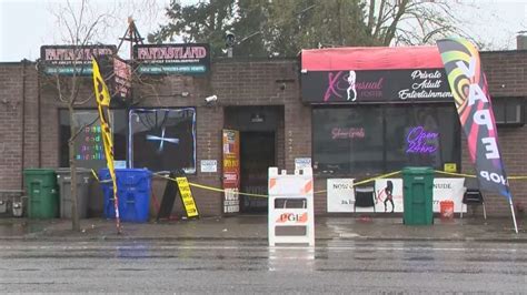 1 dead after reported shooting at business in Southeast Portland | kgw.com