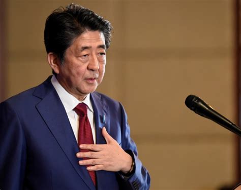 35万日本人联名向首相安倍上书，要求重新调查这件事