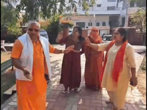 Bhilwara Councillor Tears | Park Trees Cut; Seeks Forgiveness