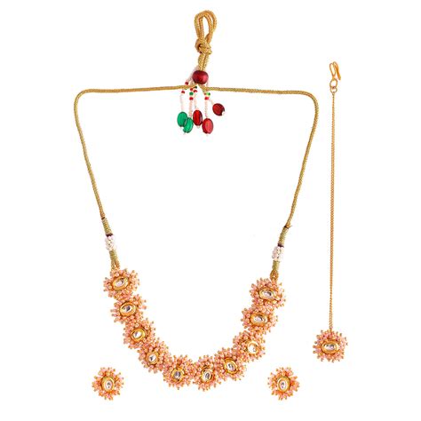 Veerangana Blush Pink Pearls and Kundan Studded Maang Tika Set – VOYLLA