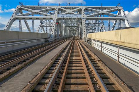 Huey P Long Bridge Huey P. Long Bridge, New Orleans 490G013 Fonville