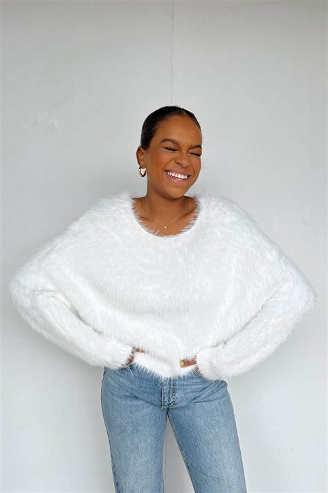 Snow Falling Sweater – Vestique