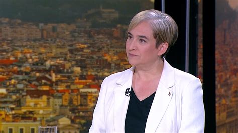 Colau critica la "inèrcia neoliberal" de Collboni i el paper d'ERC