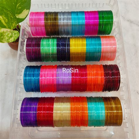 Plain glass bangles (1 dozen) – Rosin