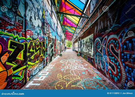 Graffiti Alley, at Central Square, in Cambridge, Massachusetts ...
