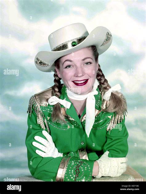 ANNIE OAKLEY, Gail Davis, 1954-1956 Stock Photo - Alamy