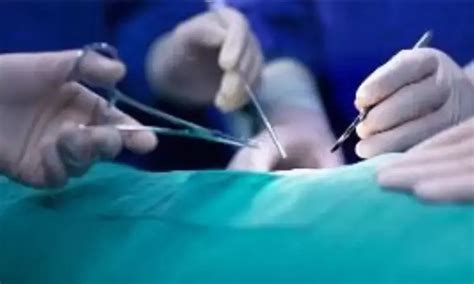 Immediate surgery for complicated appendicitis in pregnant women tied ...