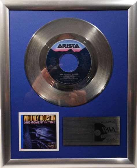 Whitney Houston - One moment in time - 7" Arista Records platinum ...