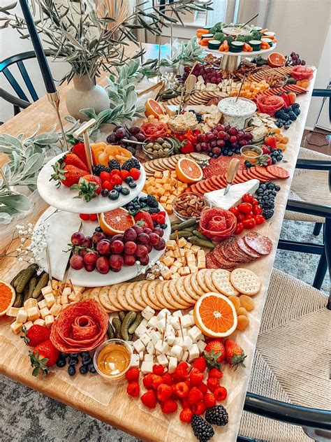 Wedding charcuterie table for 100 guests – Artofit