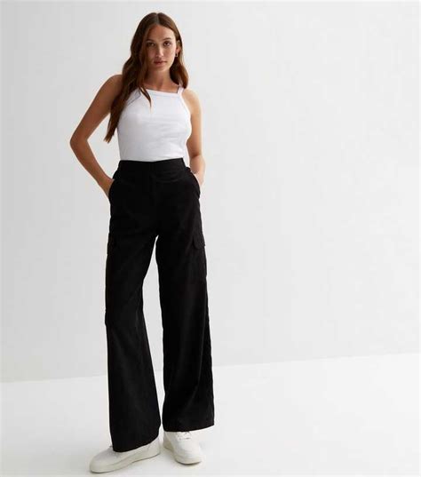 Black Wide Leg Cargo Trousers | New Look