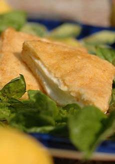 mozzarella in carrozza cotto e mangiato mozzarelle in carrozza con sorpresa mozzarella in carrozza cotto e mangiato mozzarelle in carrozza con sorpresa