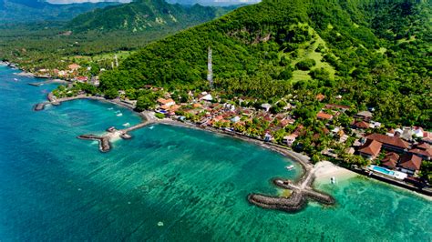 https://www.eatsandretreats.com/travel/wp-content/uploads/2018/08/shutterstock_571143016-1.jpg