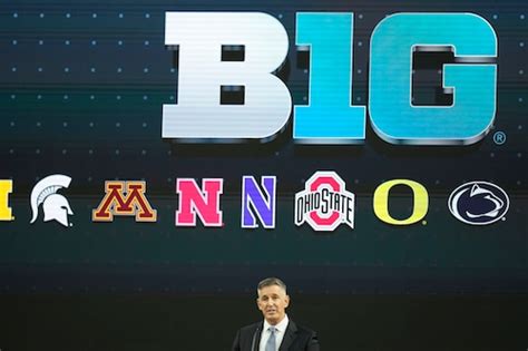 SEC commissioner says CFP may stay at 12 teams if Big Ten, other ...