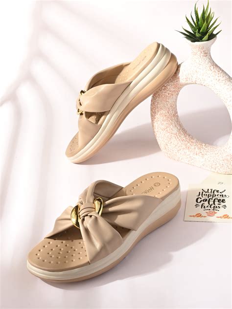 Hitz Women's Beige Comfort daily use Sandals – Hitz Shoes Online