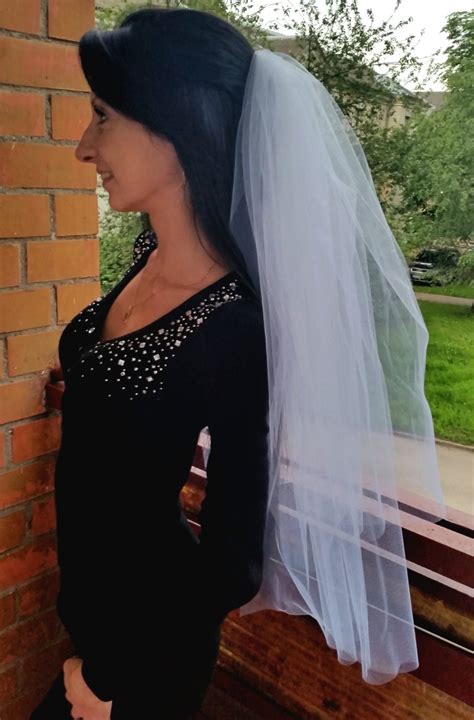 Corpse Bride Costume with Veil 的图像结果