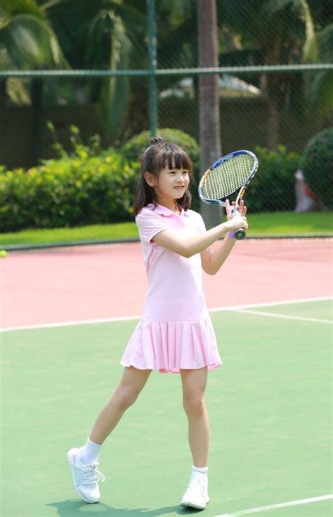 12岁森碟开启职业网球之路，运动天赋不输田亮，网友：下一个李娜_女儿