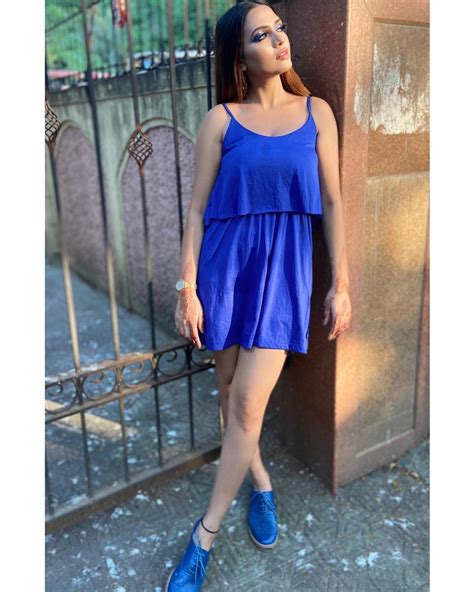 What to Wear with Blue Shoes? 25 Best Blue Shoes Outfits – Branded Girls