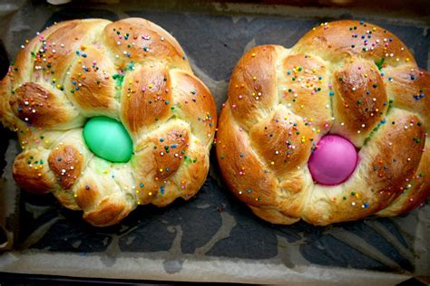 Easter Series | Italian Easter Bread (Pane di Pasqua) - Food Sturvs