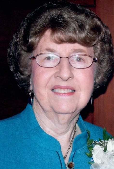 Obituary for Lou Ellen (Dunivan) Woodson | Dunkum Funeral Home