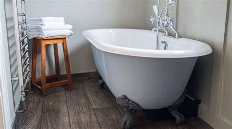 THE REDAN INN (Radstock) - Villa Reviews, Photos, Rate Comparison ...