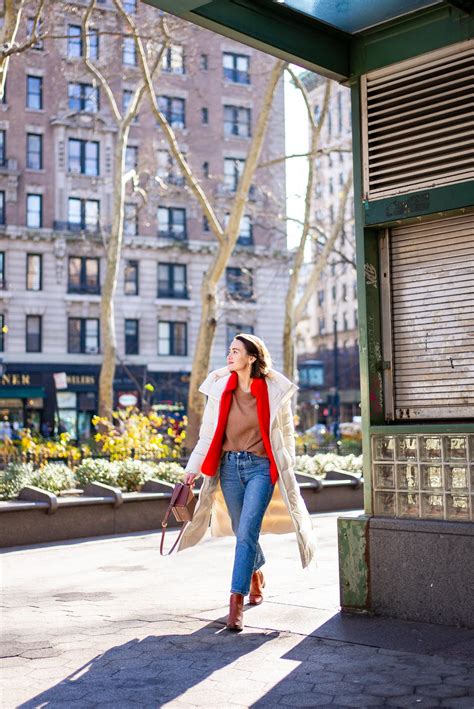 What to Wear in New York City in March (Helpful Local's Guide!)