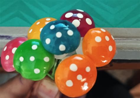 coloured pin mushroom miniature – Plant Orbit