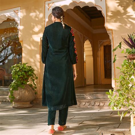 Buy Emerald Green Velvet A-Line Embroidered Kurta | Rustorange
