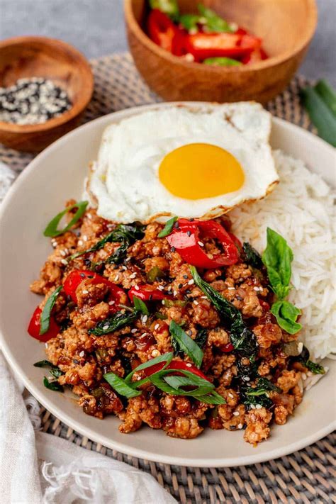 Easy and so quick to whip up, this Thai Basil Chicken will become your ...