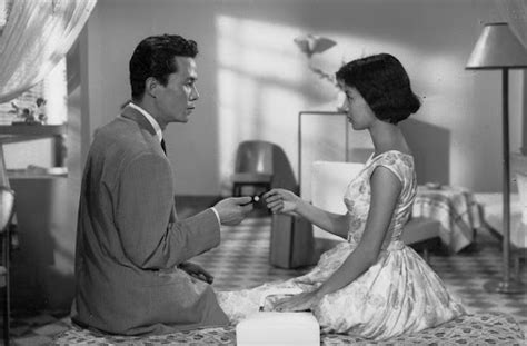 Alien Love with Humans 的图像结果