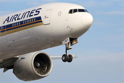 Once Joined With Malaysia Airlines: The History Of Singapore Airlines - history of singapore