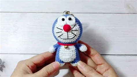 毛线钩针编织玩偶挂件，哆啦A梦叮当猫机器猫,手作,编织布艺,好看视频