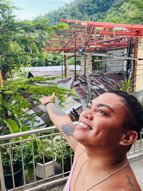 LOOK: BRENDA MAGE FULFILLS HIS SISTERS' DREAM TO HAVE TWO-STORY HOUSE