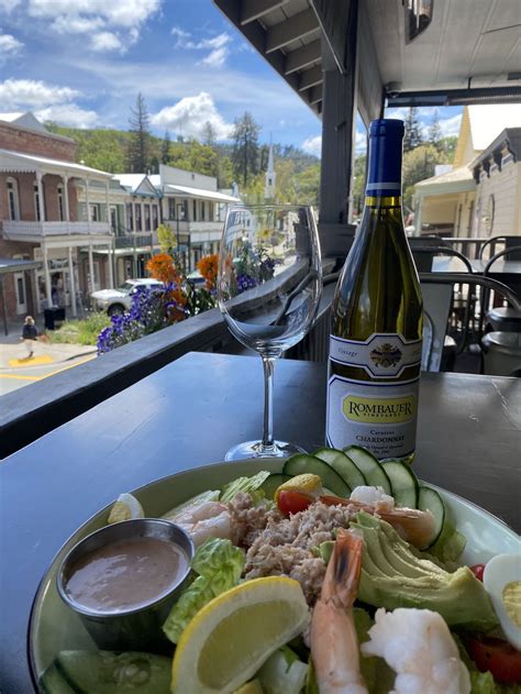 Dining in Sutter Creek, CA |The Sutter Restaurant Gallery