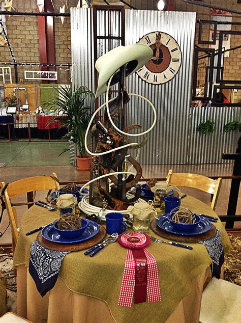 Pin by Vanessa Lopez Morán on Party Ideas | Western theme party ...