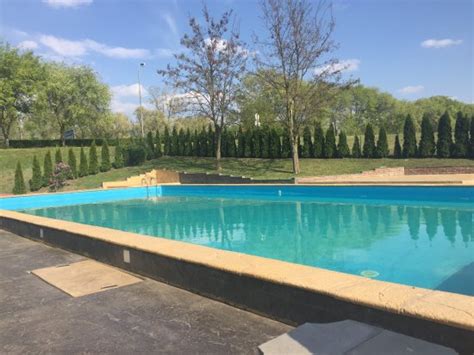 HOTEL AQUA PANON (Kanjiza) - Hotel Reviews, Photos, Rate Comparison ...