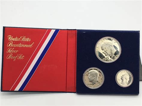1776-1976 United States Bicentennial Silver Proof Set | Property Room