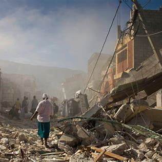 Mandalay, Myanmar One week after a catastrophic 7.7 magnitude