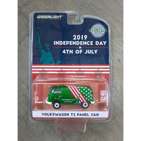 1/64 Greenlight VW T1 Panel Van Independence Day 2019 Green Machine ...