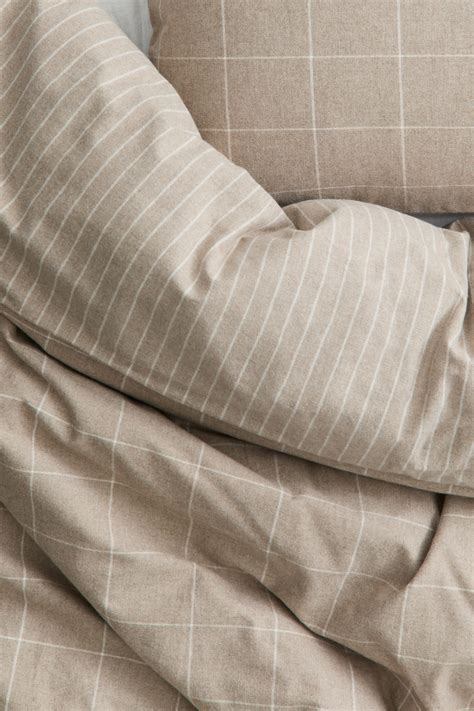 Flannel single duvet cover set - Beige/Patterned - Home All | H&M IN