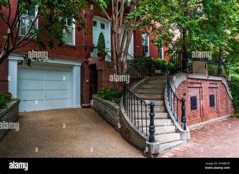 Capitol Hill 的图像结果