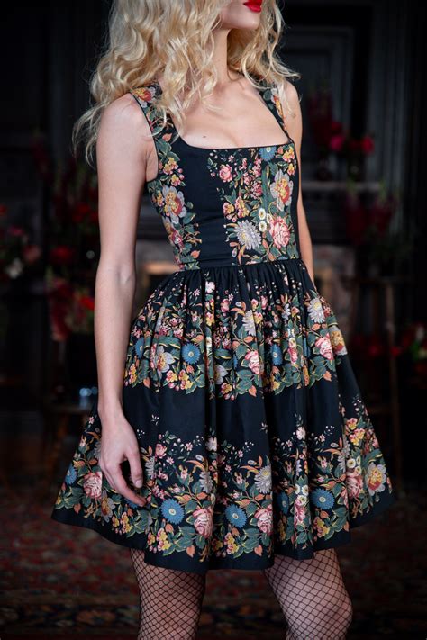 Press: AW25/26 Tradition - Lena Hoschek
