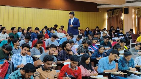 Indore: Cyber trainer explains nuances of cyber-crimes