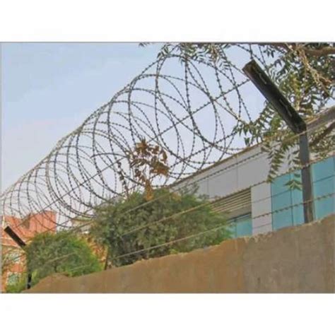 Safety Fencing Wire - Barbed Wire Fencing Manufacturer from New Delhi