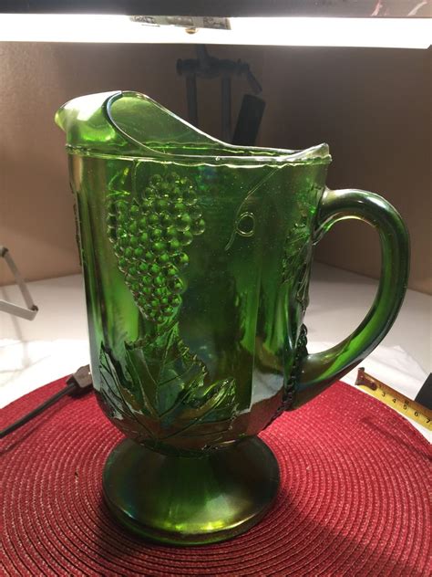 INDIANA VINTAGE RARE GREEN CARNIVAL GLASS HARVEST GRAPE PITCHER ...